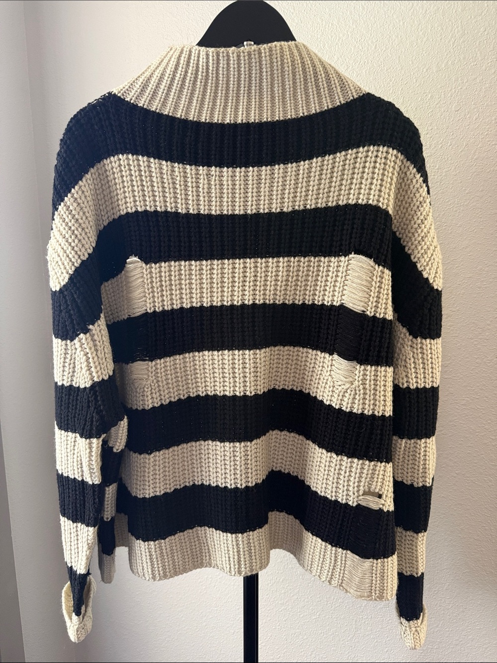 Striped Chunky Knit Sweater - Black & Cream